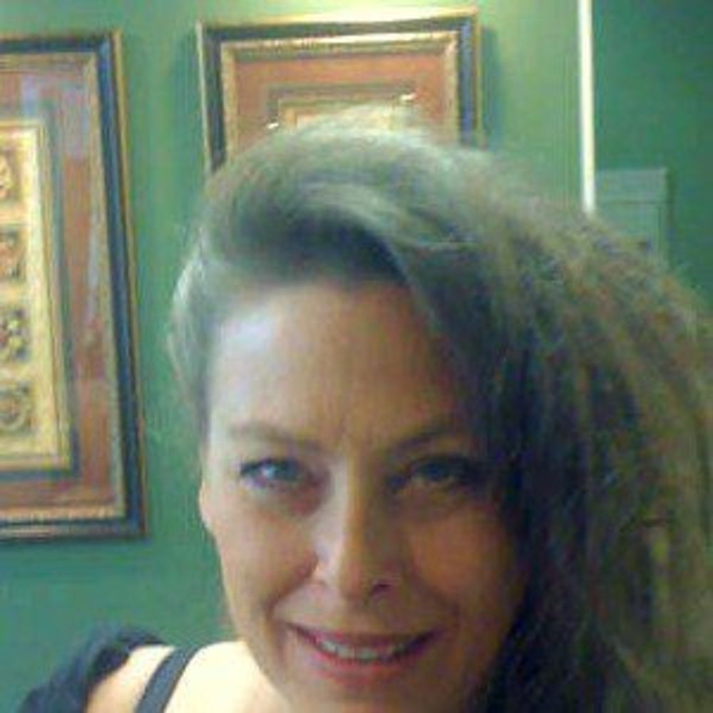 Meet your Posher, Paula